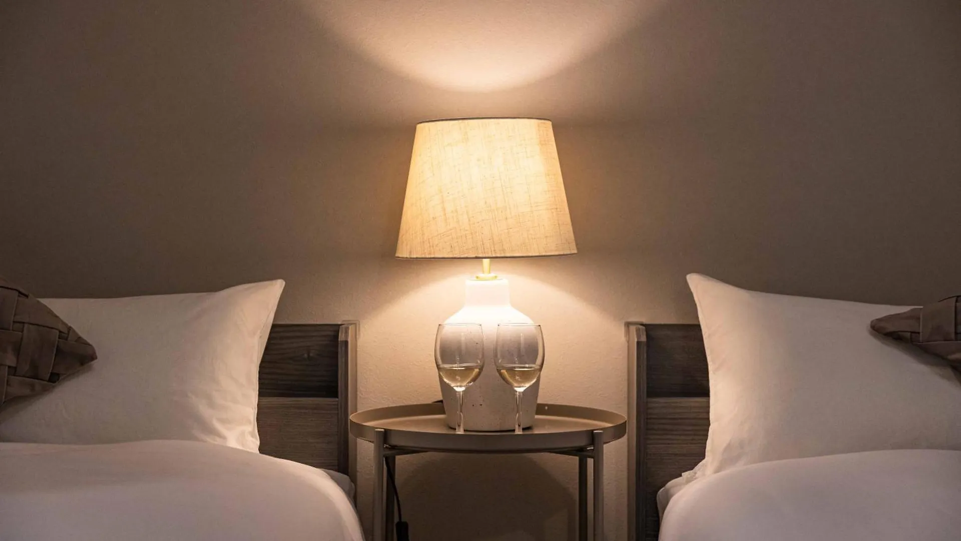 Rosso Appartement Osaka